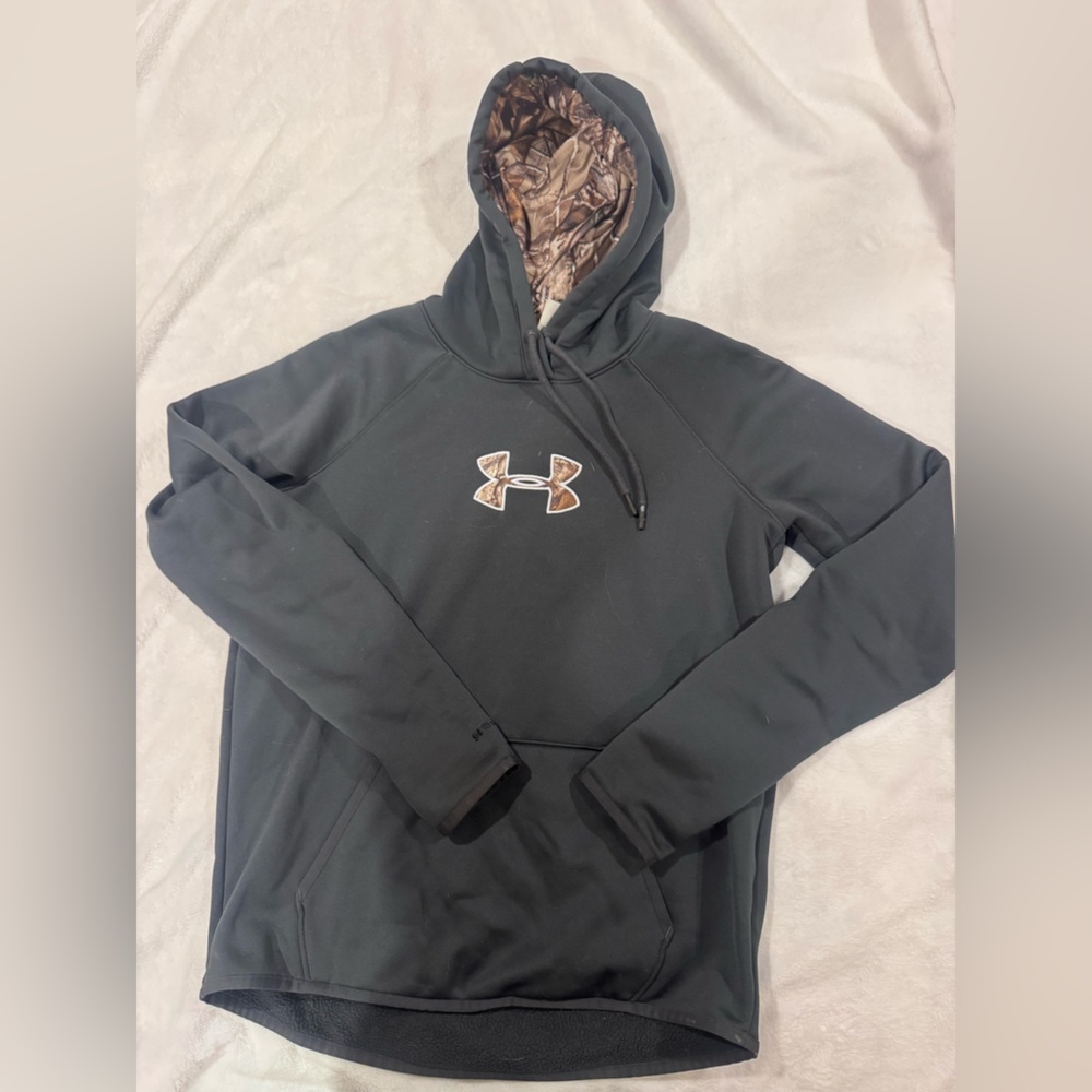 Under Armour Camo/Black Hoodie-Small